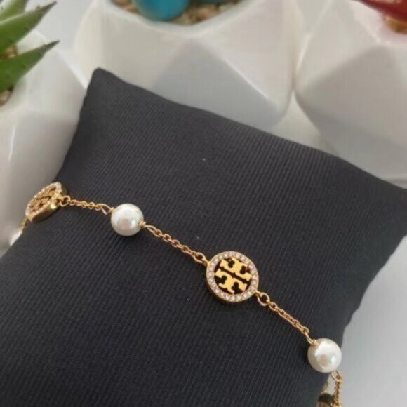Tory Burch paved pearl bracelet - Picture 4 of 4